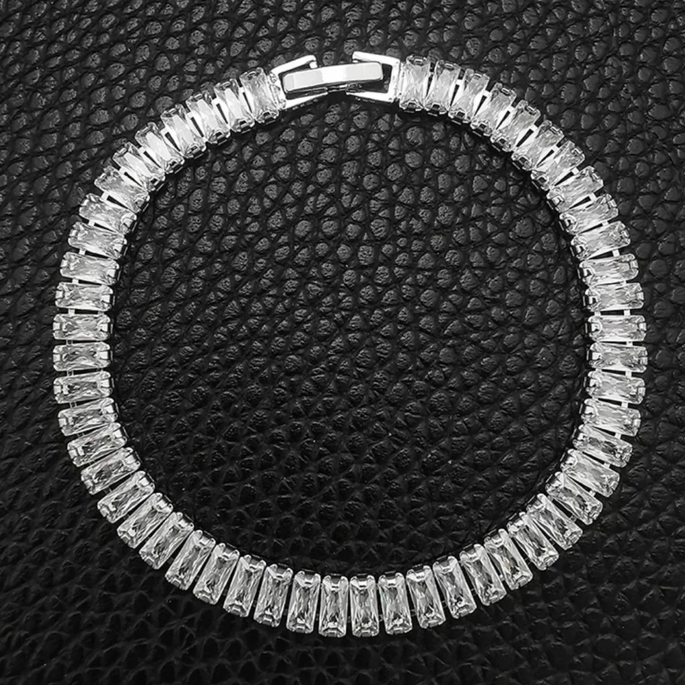 NEW LUXURY BANGLE 925 STERLING SILVER BRACELET, NICE BRACELET, CUTE BRACELET - Picture 2 of 7
